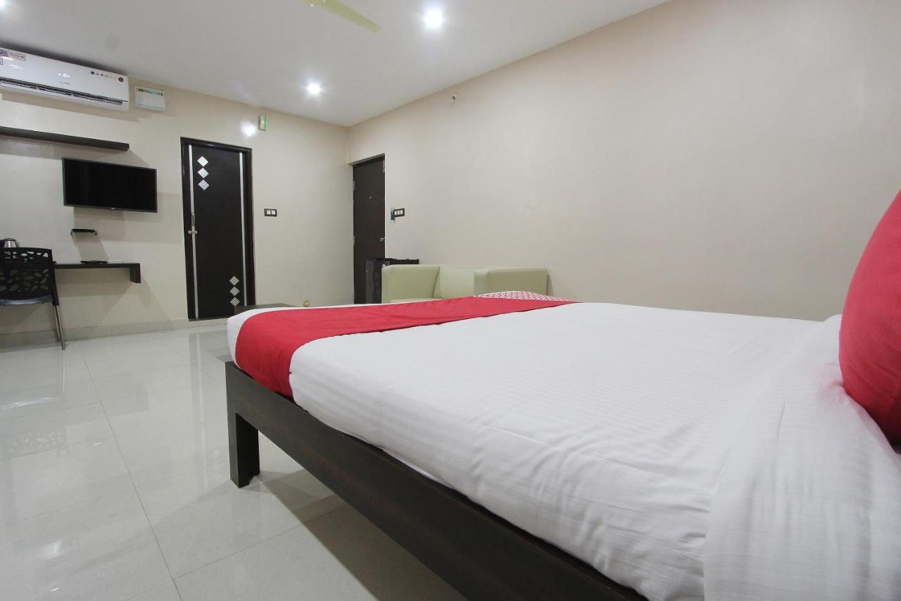 Capital O 70534 Habitat Suites And Rooms Bangalore Exterior photo