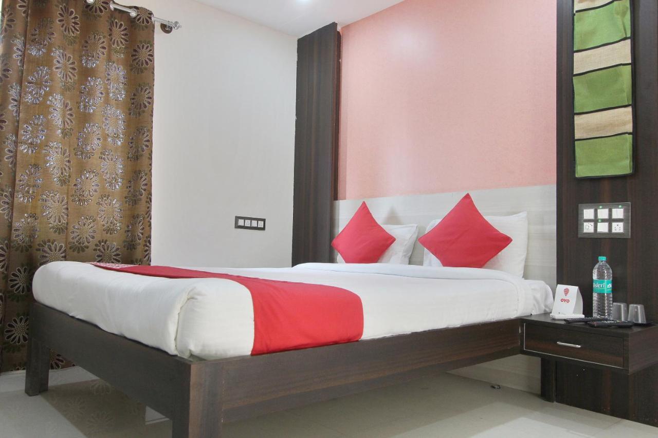 Capital O 70534 Habitat Suites And Rooms Bangalore Exterior photo