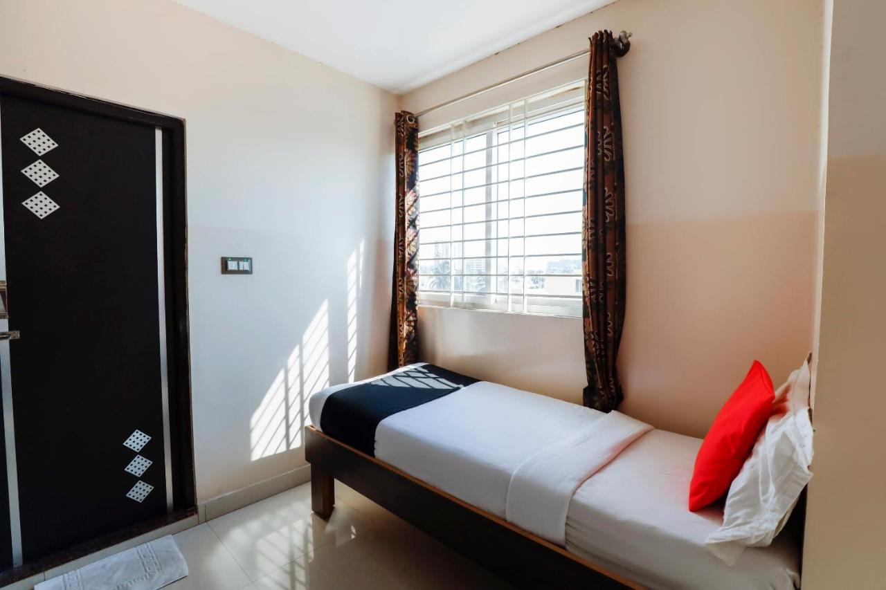 Capital O 70534 Habitat Suites And Rooms Bangalore Exterior photo