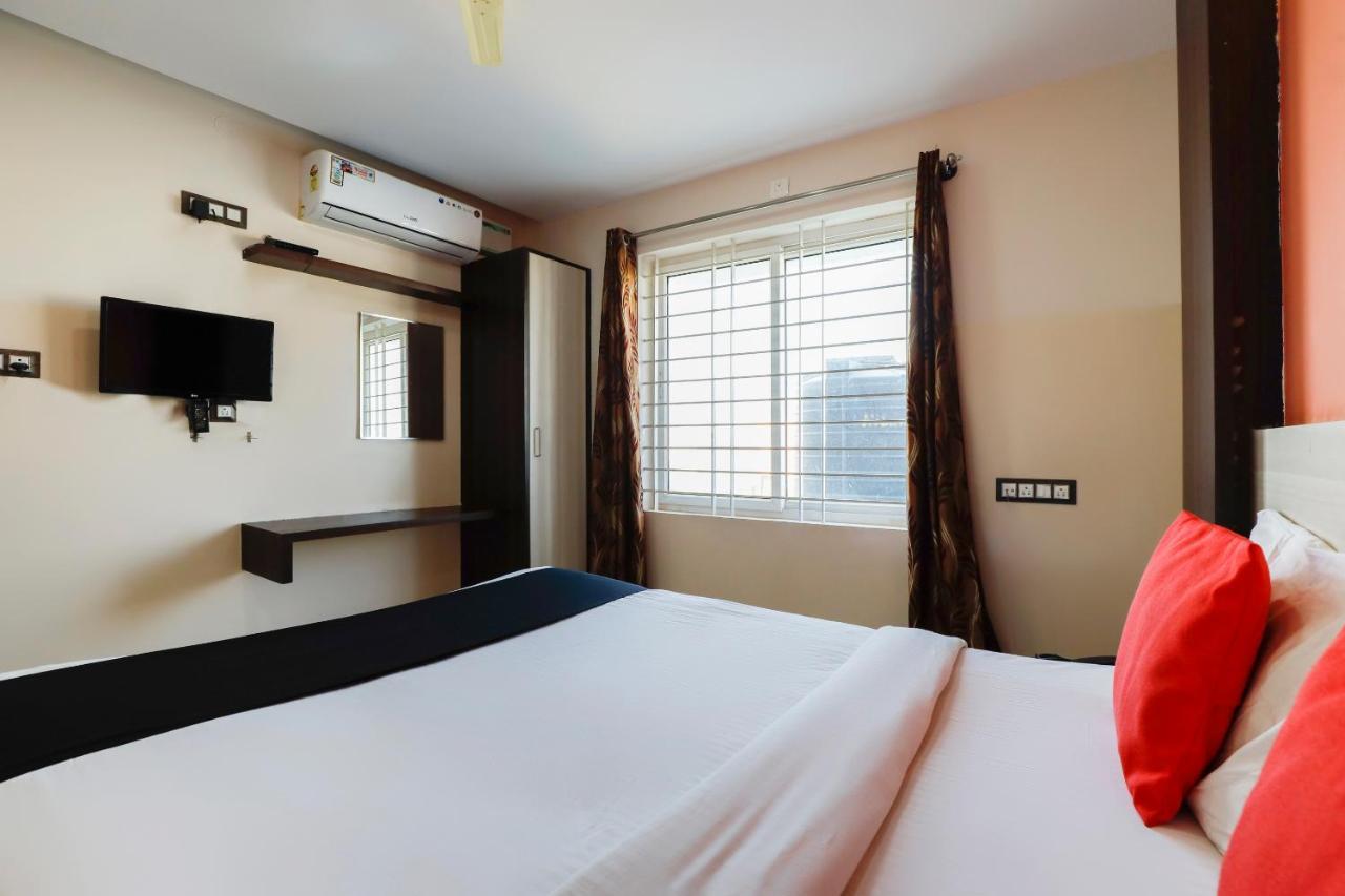 Capital O 70534 Habitat Suites And Rooms Bangalore Exterior photo