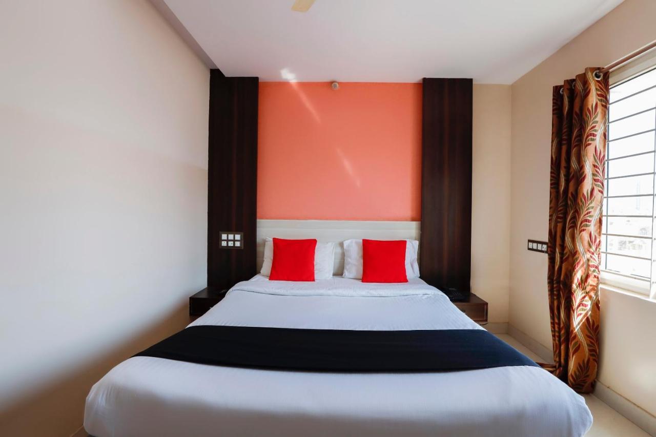Capital O 70534 Habitat Suites And Rooms Bangalore Exterior photo