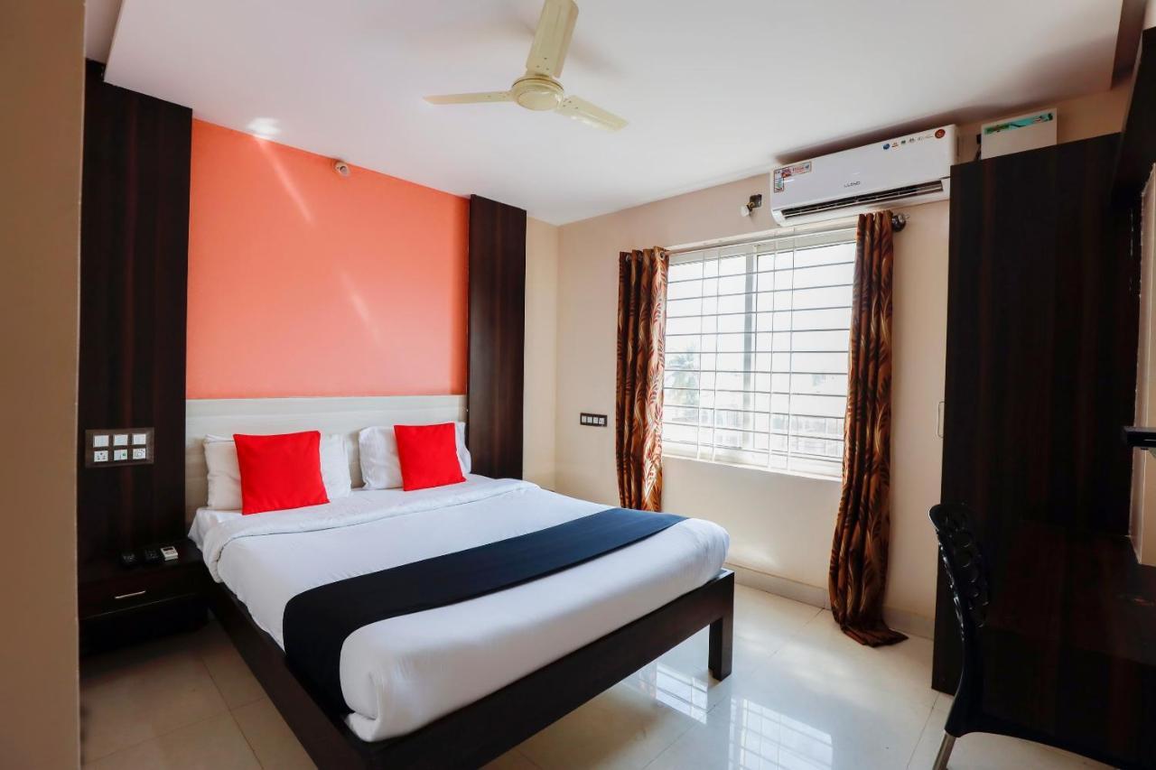 Capital O 70534 Habitat Suites And Rooms Bangalore Exterior photo